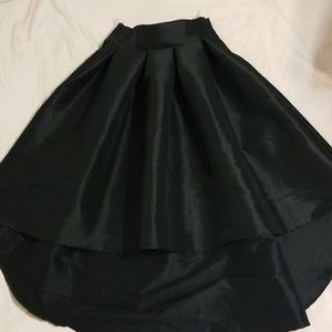 HOLIDAY SALE NWT || DRESSY Black high low skirt